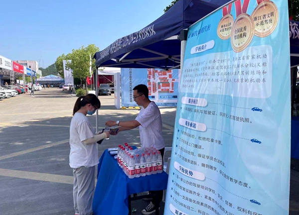 d11e293639a05036e4c7d4b4f9c843b.jpg d11e293639a05036e4c7d4b4f9c843b.jpg