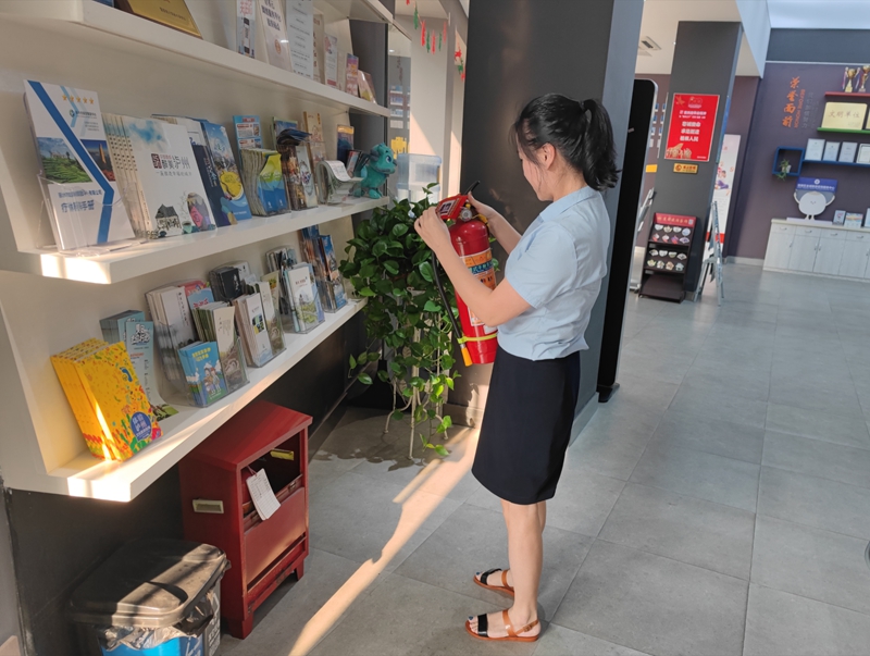 集散.jpg 集散.jpg