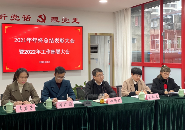 6e5fe293f1f31d19b630df79d422049.jpg 6e5fe293f1f31d19b630df79d422049.jpg