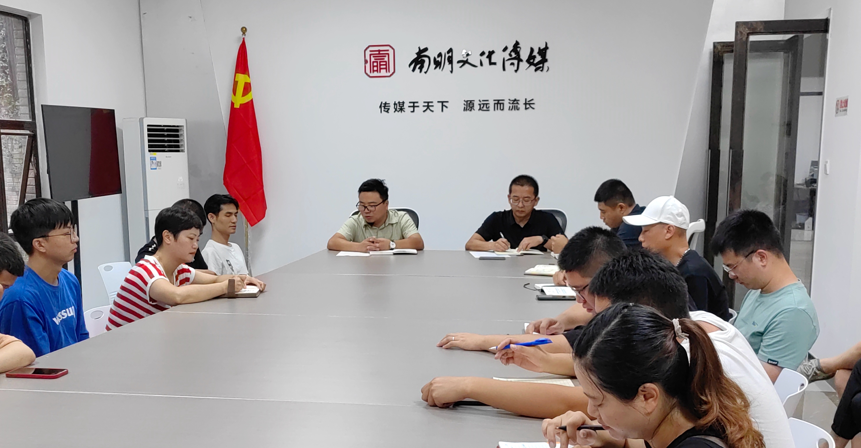 9b1004749c8af737951efcad22f12b1.jpg 9b1004749c8af737951efcad22f12b1.jpg